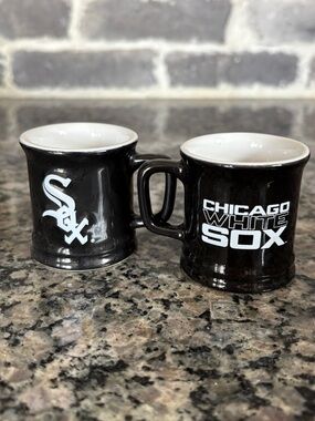 Chicago White Sox Black Ceramic Mini Mugs - Set of 2